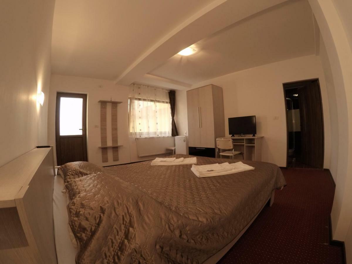 Hotel Casa Tiky Temešvár Exteriér fotografie